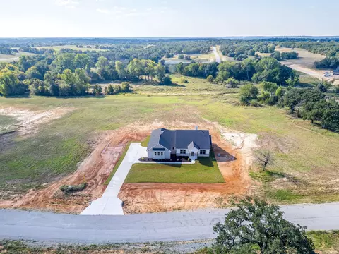 237 Kilkenny Rd, Poolville, TX 76487