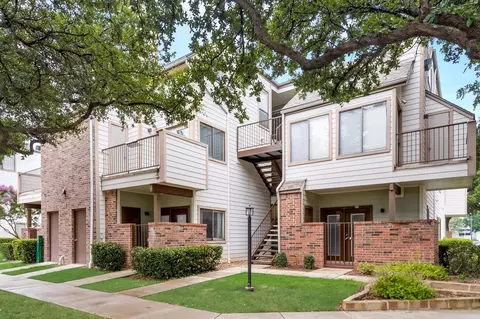 3117 Sondra Dr #208, Fort Worth, TX 76107