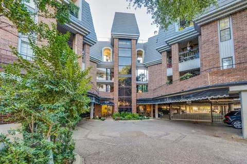8610 Turtle Creek Blvd #104, Dallas, TX 75225