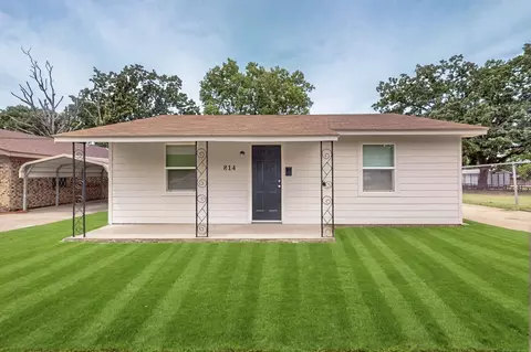 814 Freeman St, Sulphur Springs, TX 75482