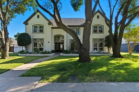 6813 Savannah Ln, Fort Worth, TX 76132