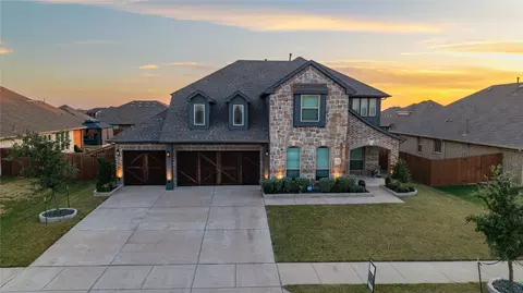 3613 French Creek Dr, Forney, TX 75126