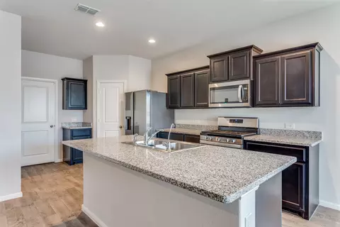2424 Edisto Beach Dr, Fort Worth, TX 76108