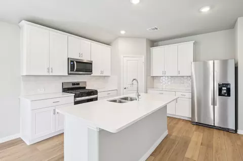 836 Wisteria Ln, Lavon, TX 75166