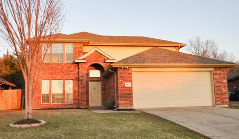 6527 Graceland Dr, Greenville, TX 75402