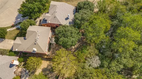 View/Area - 404 E Whitener Rd, Euless, TX 76040 photo 5 of 5