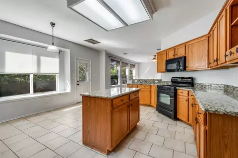 Kitchen - 404 E Whitener Rd, Euless, TX 76040 photo 3 of 6