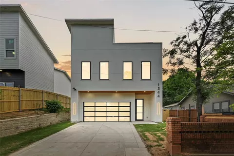 1344 Compton St, Dallas, TX 75203