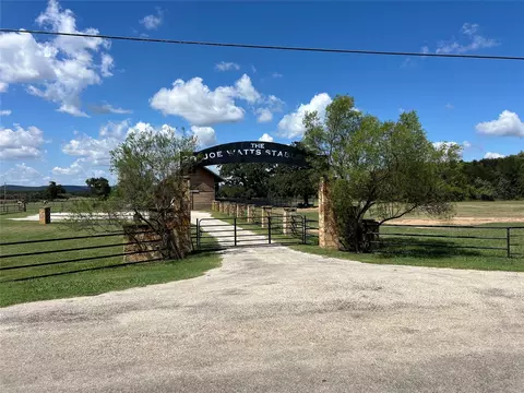 2266 Stagecoach Trl, Gordon, TX 76453