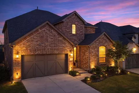 624 Cedarwood St, Aubrey, TX 76227