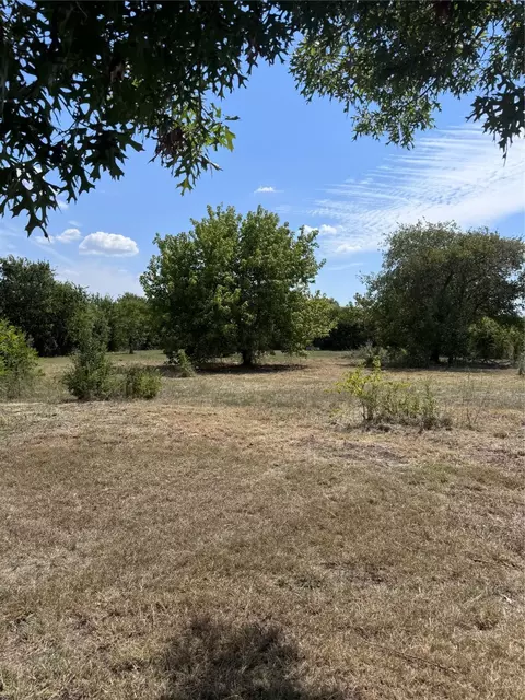 1002 Spring Miller Ct, Arlington, TX 76002