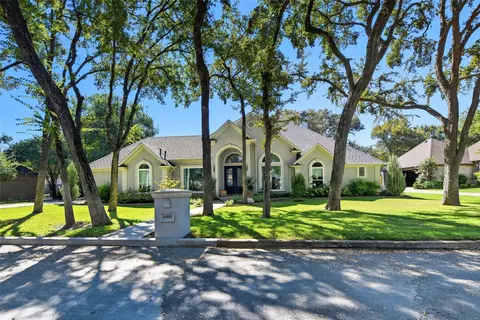 6100 Forest Ln, Fort Worth, TX 76112