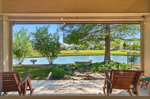 9501 Grandview Dr, Denton, TX 76207