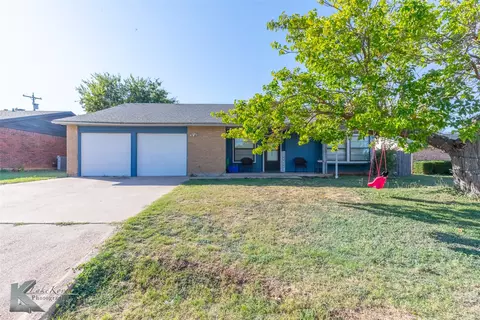 5701 Quail Run St, Abilene, TX 79605