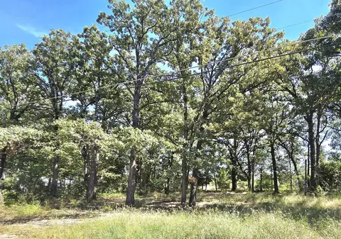 138 Southland Dr #D, Gun Barrel City, TX 75156