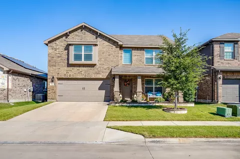 7512 Gangway Dr, Fort Worth, TX 76179