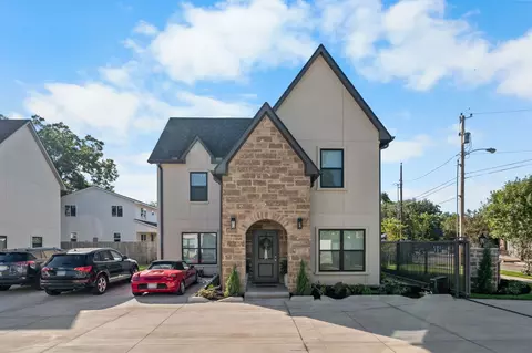 2700 S 2nd #A, Waco, TX 76706