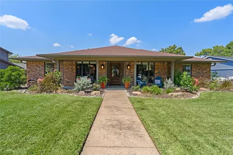 3217 Rolling Knoll Dr, Farmers Branch, TX 75234