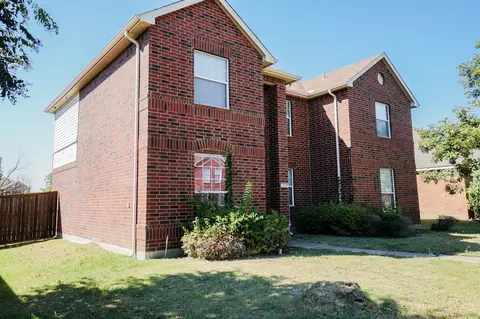 515 Binkley Ct, Mesquite, TX 75181