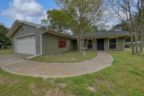 531 Dogwood Ln, Hideaway, TX 75771