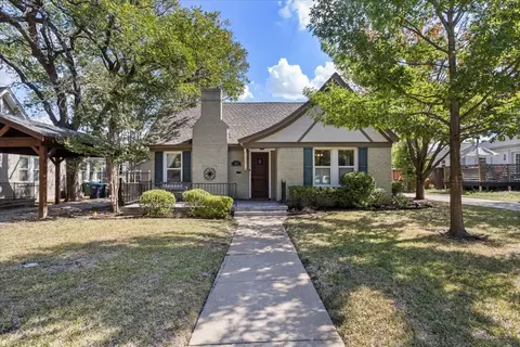 2205 Stanley Ave, Fort Worth, TX 76110