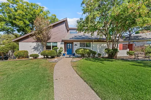 30 Live Oak Ln, Hickory Creek, TX 75065