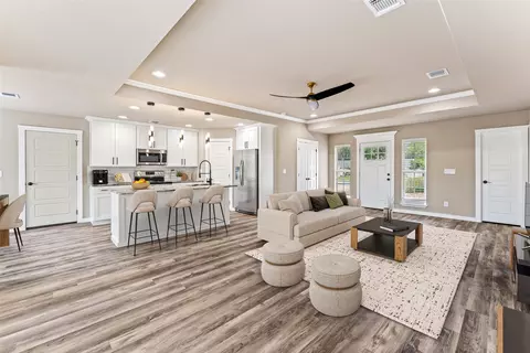 4000 Fairway Dr, Granbury, TX 76049