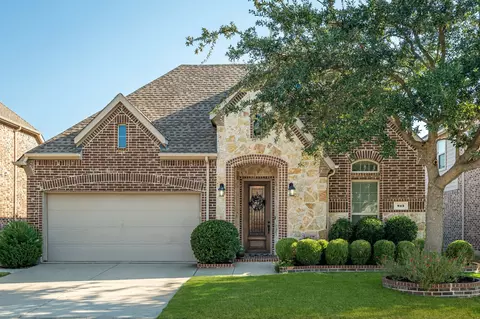 813 Challenger Dr, Mckinney, TX 75072