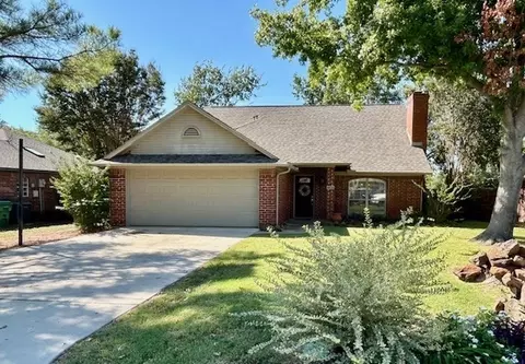 2102 Jasmine St, Denton, TX 76205