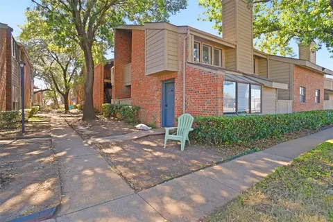 9254 Forest Ln #812, Dallas, TX 75243