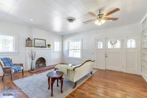 48 N Central Ave, Hamlin, TX 79520