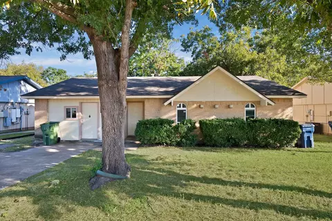 318 Nickens Rd, Garland, TX 75043