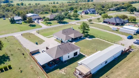 4768 Pebble Creek Dr, Aubrey, TX 76227