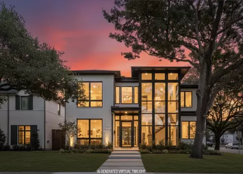 7202 Caillet St, Dallas, TX 75209