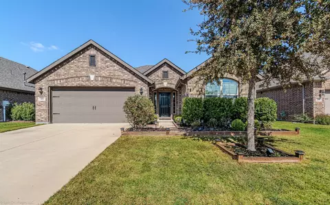 2082 Glaston Rd, Forney, TX 75126