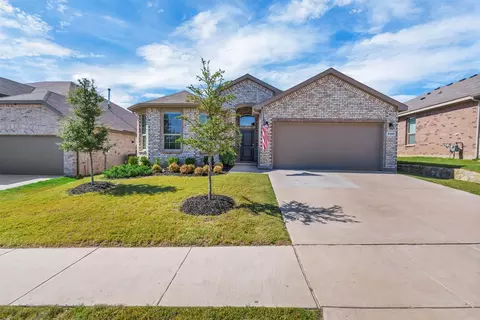 2344 Briscoe Ranch Dr, Weatherford, TX 76087