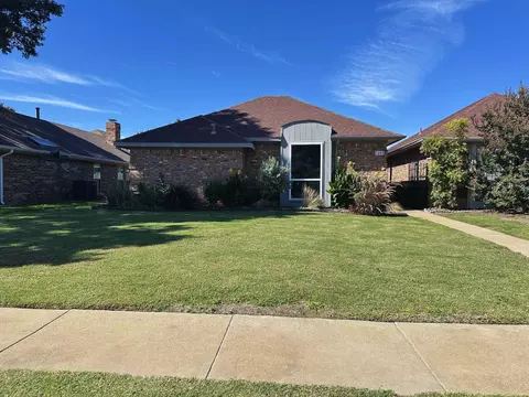 3405 Wells Dr, Plano, TX 75093