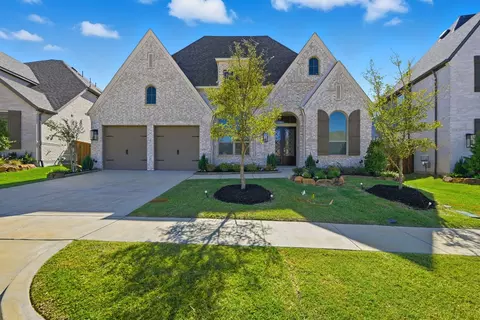 4341 Clydesdale Dr, Aubrey, TX 76227