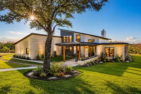 2128 Eagles Ridge Dr, Weatherford, TX 76087