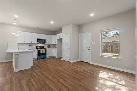 Other - 1011 Maloma Ct, Tool, TX 75143 photo 3 of 5