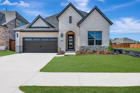7836 Pondview Ln, Fort Worth, TX 76123