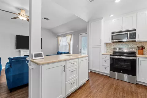 Kitchen - 1206 Spring St, Waco, TX 76704 photo 2 of 3