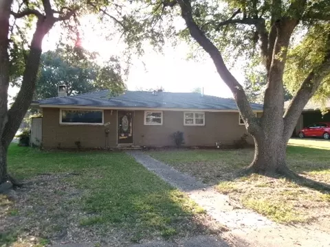2214 Wakefield Ave, Bossier City, LA 71111
