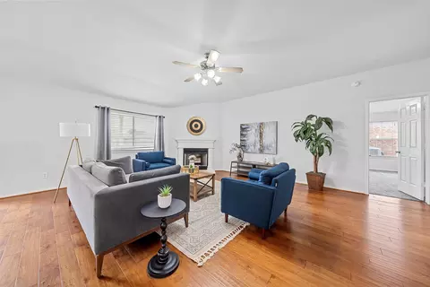 Living - 10120 Salem Way, Waco, TX 76708 photo 2 of 3