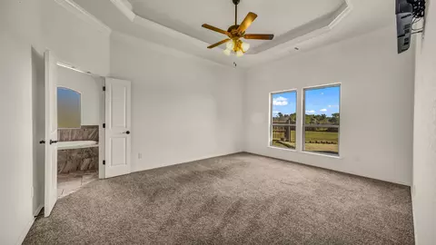 Bedroom - 136 Spring Meadow Dr, Springtown, TX 76082 photo 3 of 10