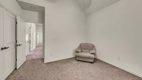 Bedroom - 136 Spring Meadow Dr, Springtown, TX 76082 photo 9 of 10