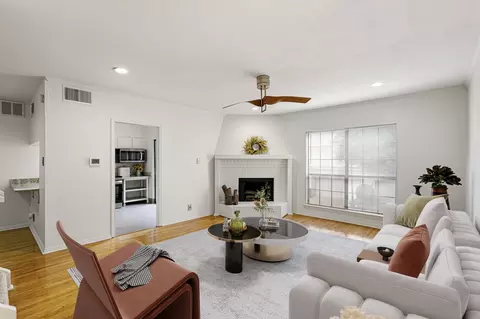 4130 Proton Dr #13A, Addison, TX 75001