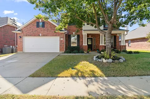 4008 Burwood Dr, Roanoke, TX 76262