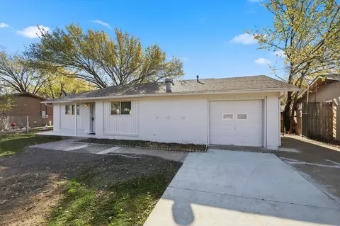 5620 Shipp Dr, Watauga, TX 76148