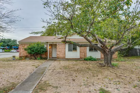 909 E Belt Line Rd, Richardson, TX 75081